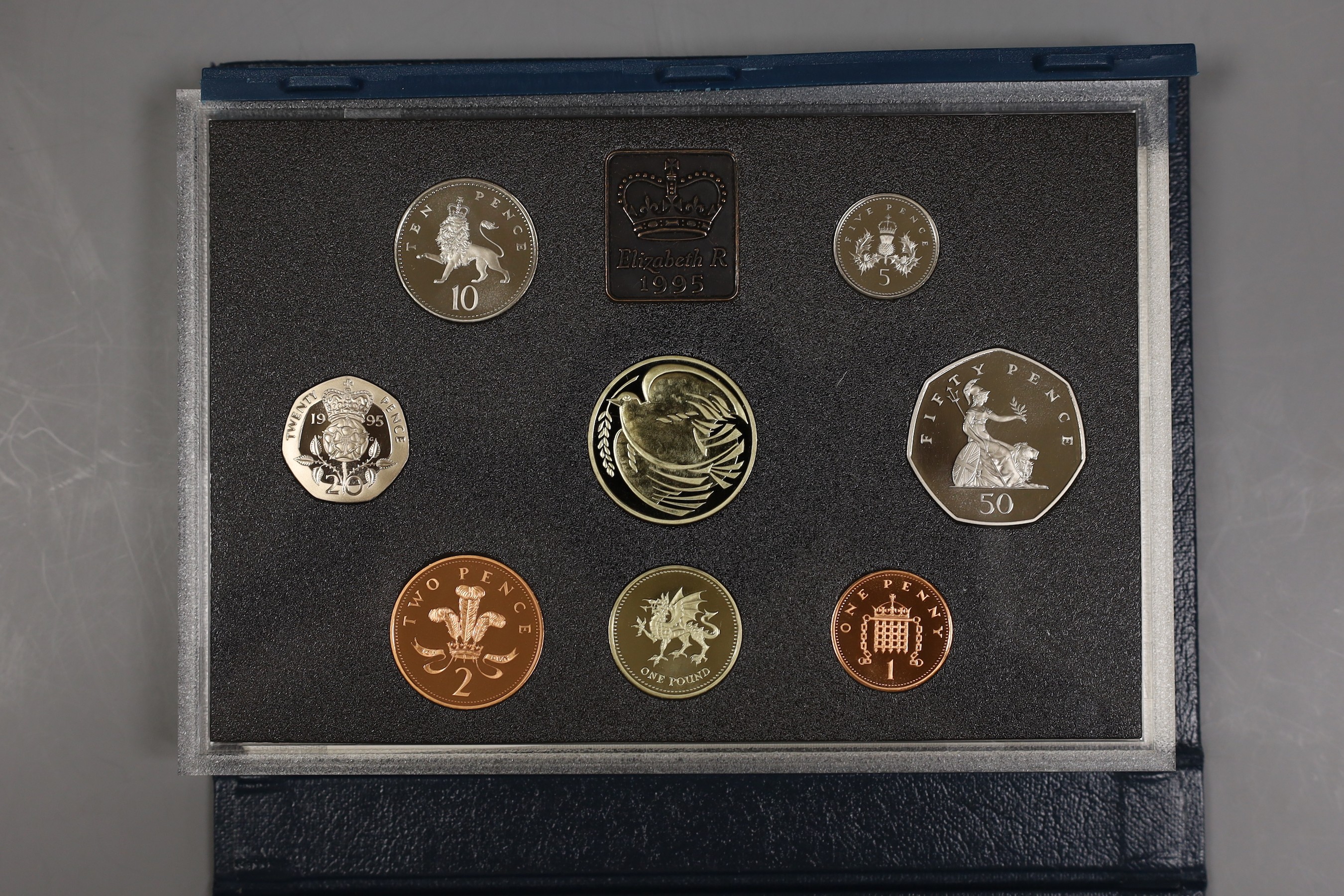 A group of silver and proof coins, to include Farewell to the £S.D. System, Royal Mint etc.